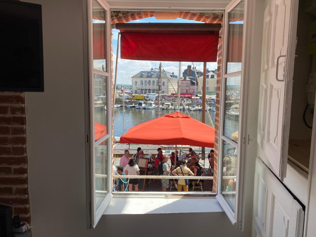 Le Ti Wi Studio En Plein Coeur Du Vieux Bassin Honfleur Esterno foto