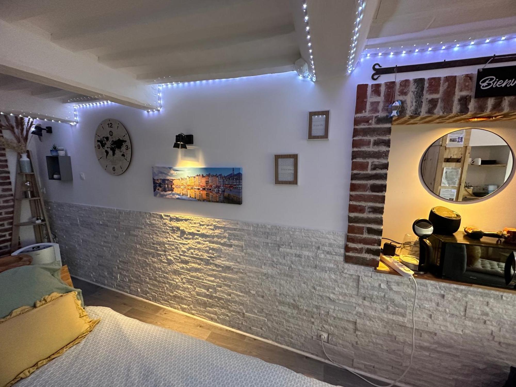 Le Ti Wi Studio En Plein Coeur Du Vieux Bassin Honfleur Esterno foto